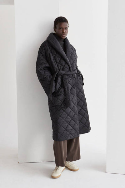 CJ7836 - Adeline Quilted Puffer Wrap Coat: Black