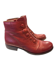 Miz Mooz Boots Size 7.5
