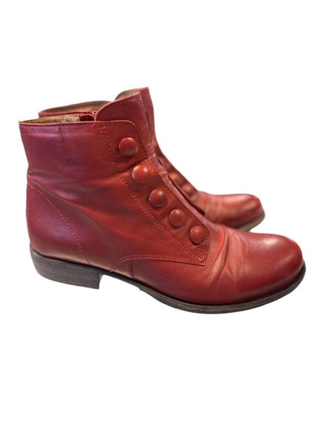 Miz Mooz Boots Size 7.5