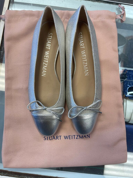 Stuart Weitzman Sleek Bow Flat Size 6.5