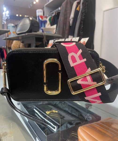 Marc Jacobs Small Snapshot Camera Bag In Saffiano Leather