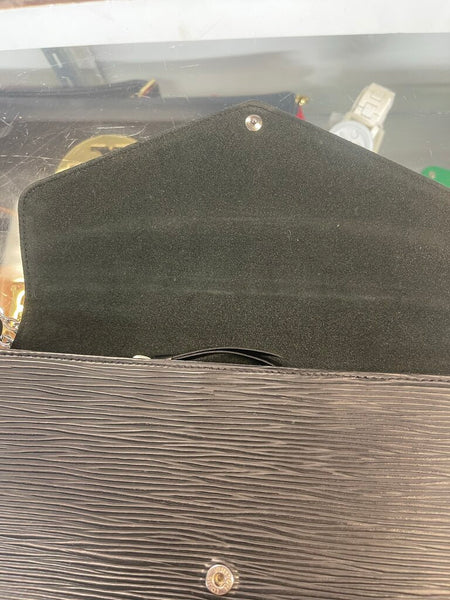 Louis Vuitton Pochette Felicie Black Epi Leather