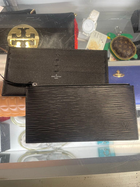 Louis Vuitton Pochette Felicie Black Epi Leather