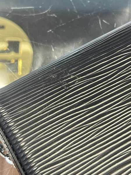 Louis Vuitton Pochette Felicie Black Epi Leather