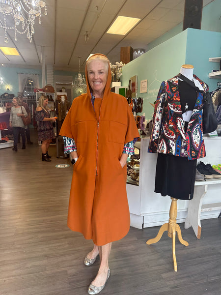 Souvenir new poncho coat