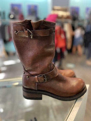 *Zigi girl leather boots