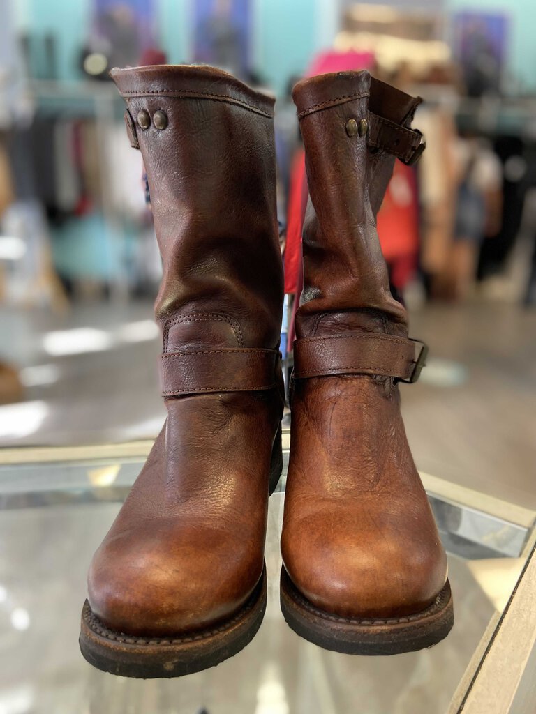 *Zigi girl leather boots