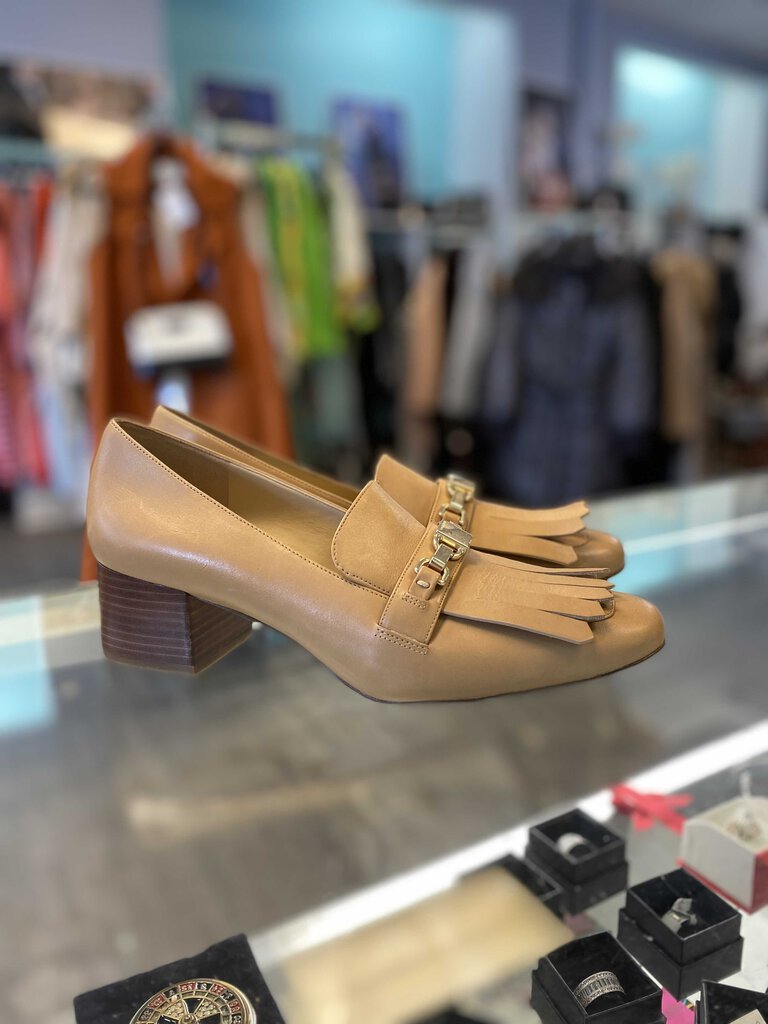 *MK brown leather loafer