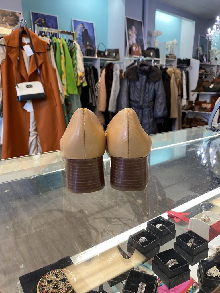 *MK brown leather loafer