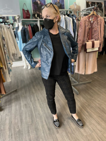*Kompanero Blue Leather Jacket Size XL (Fits Large)