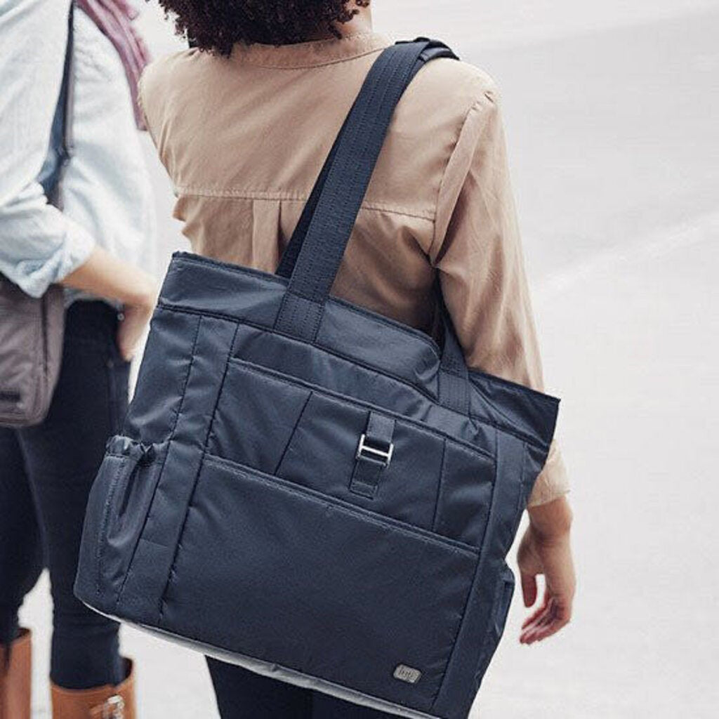 *Lug Infinity Adagio Destination tote