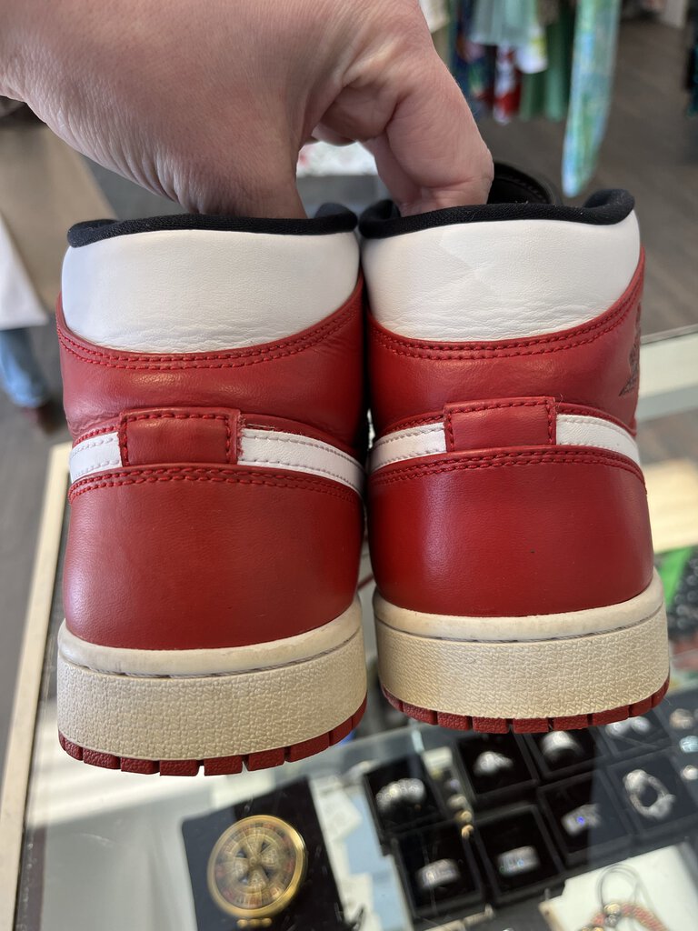 *Air Jordan 1 Mid Gym Red Chicago White/Red Size 9