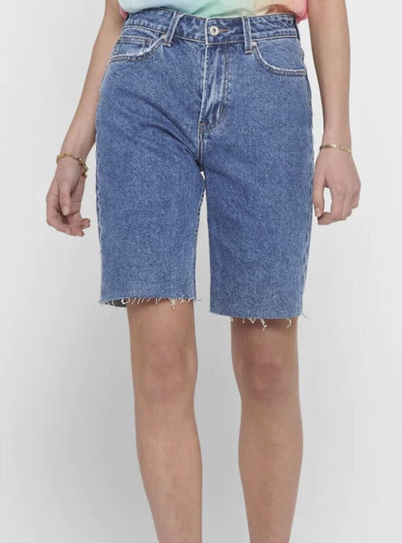 *Only Emily Long Shorts NWT Size 29