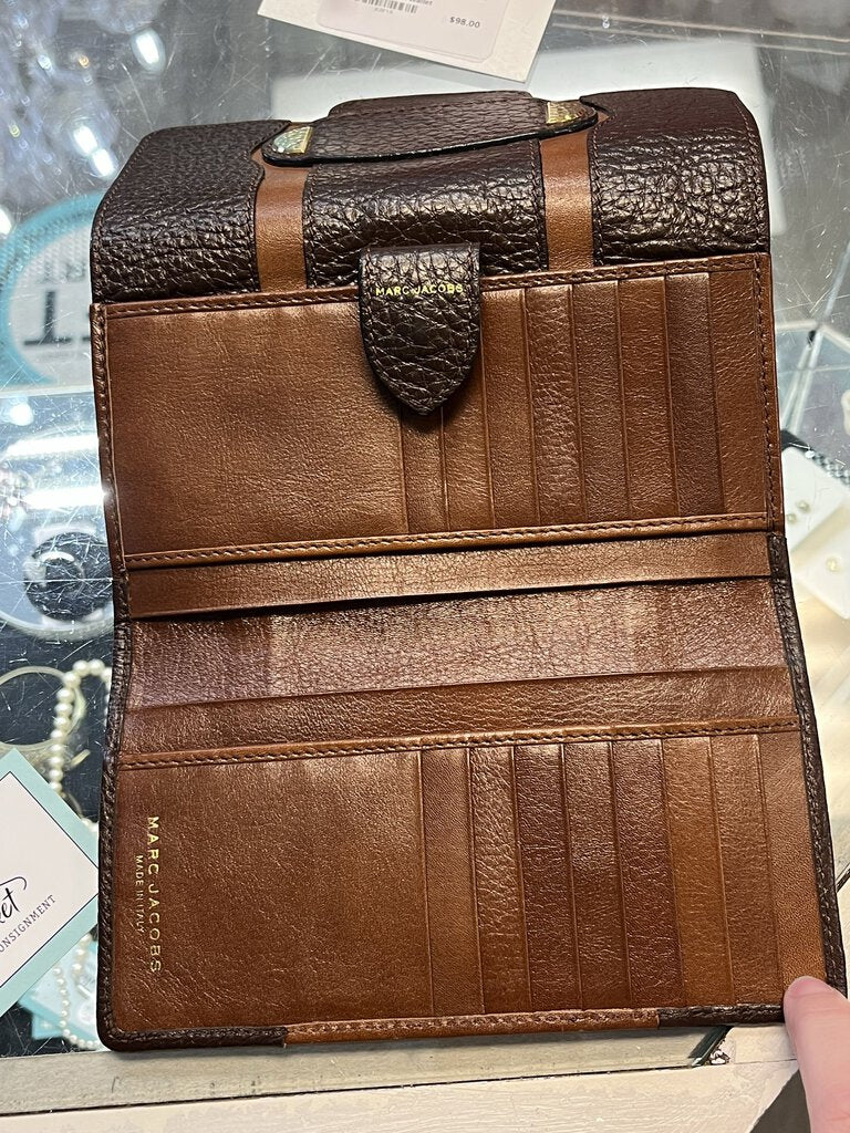 Marc Jacobs Brown Leather Wallet