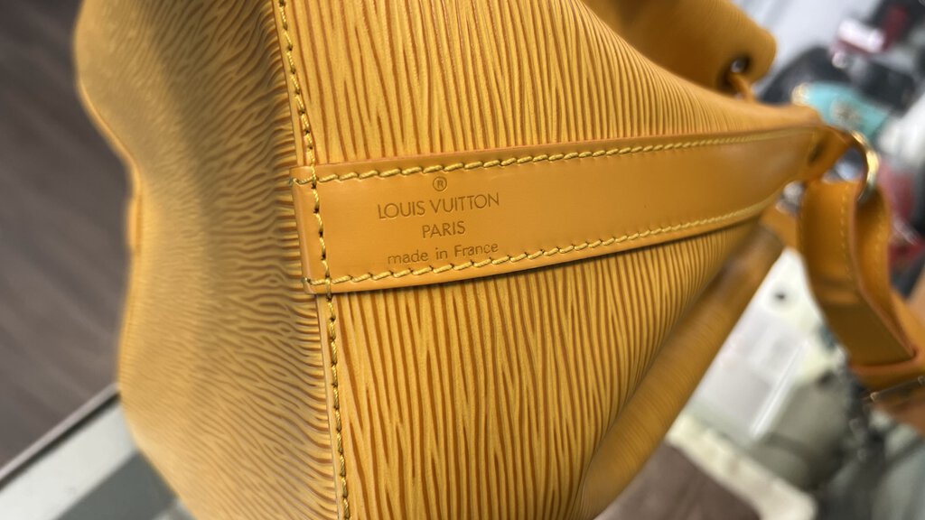 LV Petit Noe Yellow Epi Bucket Bag 1995