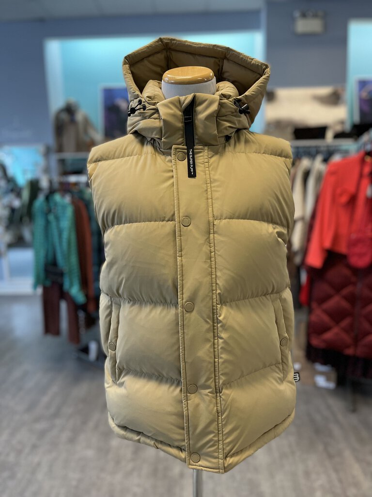 Super Puff Vest Size Medium