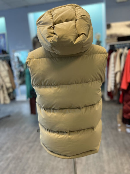 Super Puff Vest Size Medium